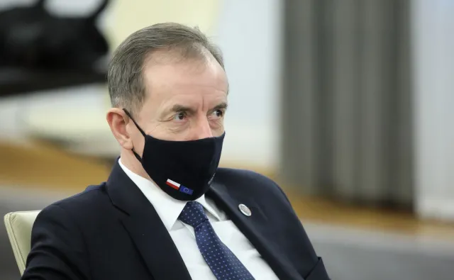 Grodzki solidarny z mediami. "Odwołuję dziś wszystkie briefingi i konferencje"