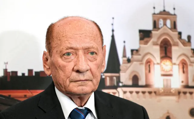 Prezydent Rzeszowa ustępuje. Następcą Warchoł? "On demoluje praworządność"