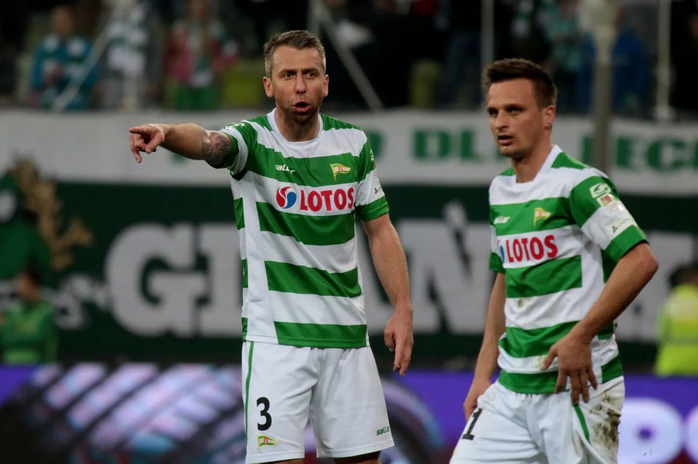 Peszko i Wawrzyniak rekinami biznesu nie będą. Utopili ponad milion złotych