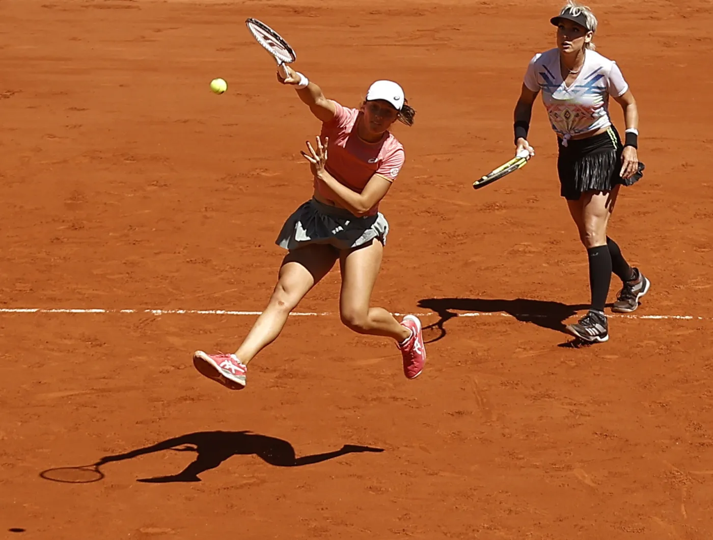 Iga Świątek i Bethanie Mattek-Sands