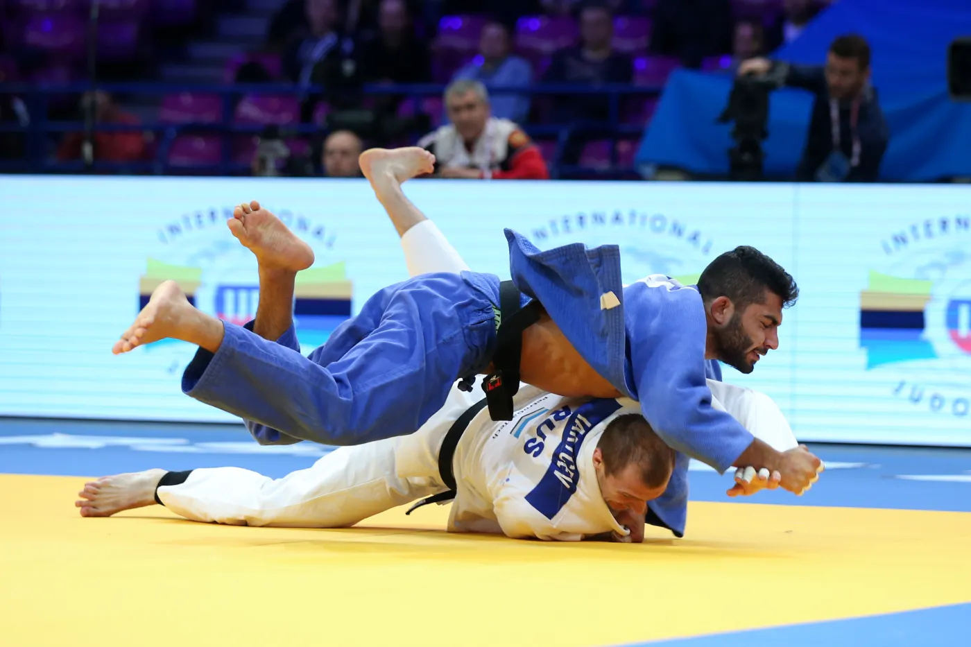 Tokio 2020. Algierczyk wycofał się, by uniknąć walki z Izraelczykiem