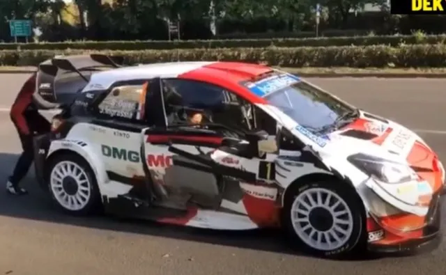 Sebastien Ogier ukarany mandatem. Spowodował kolizję w centrum miasta