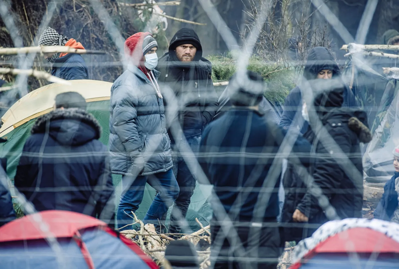 Berlin nie wyśle autobusów po migrantów. MSZ: To niebezpieczna plotka