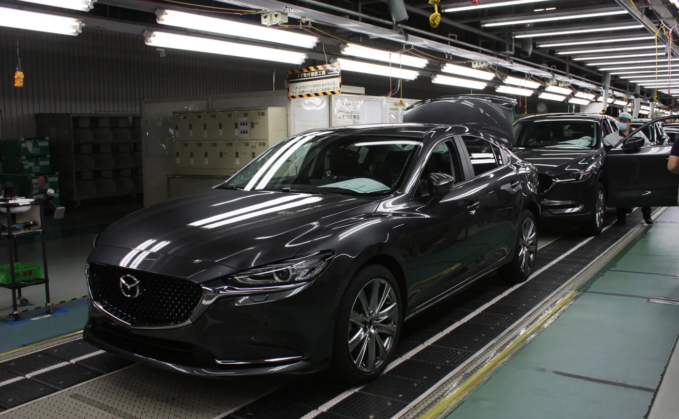 mazda-przebudowala-fabryke-w-hofu-37279626.jpg