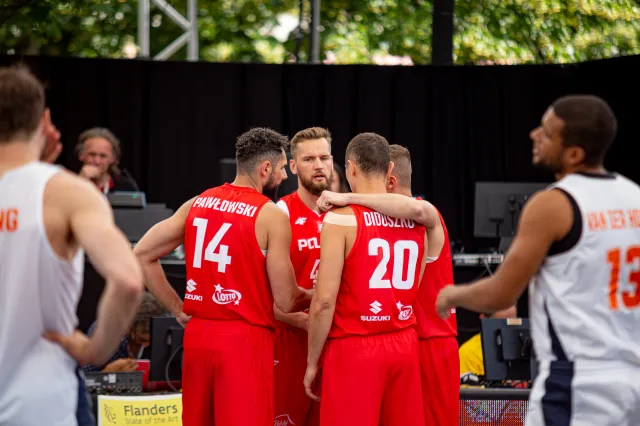 MŚ koszykarzy 3x3. Zwycięstwo i porażka Polaków na inaugurację