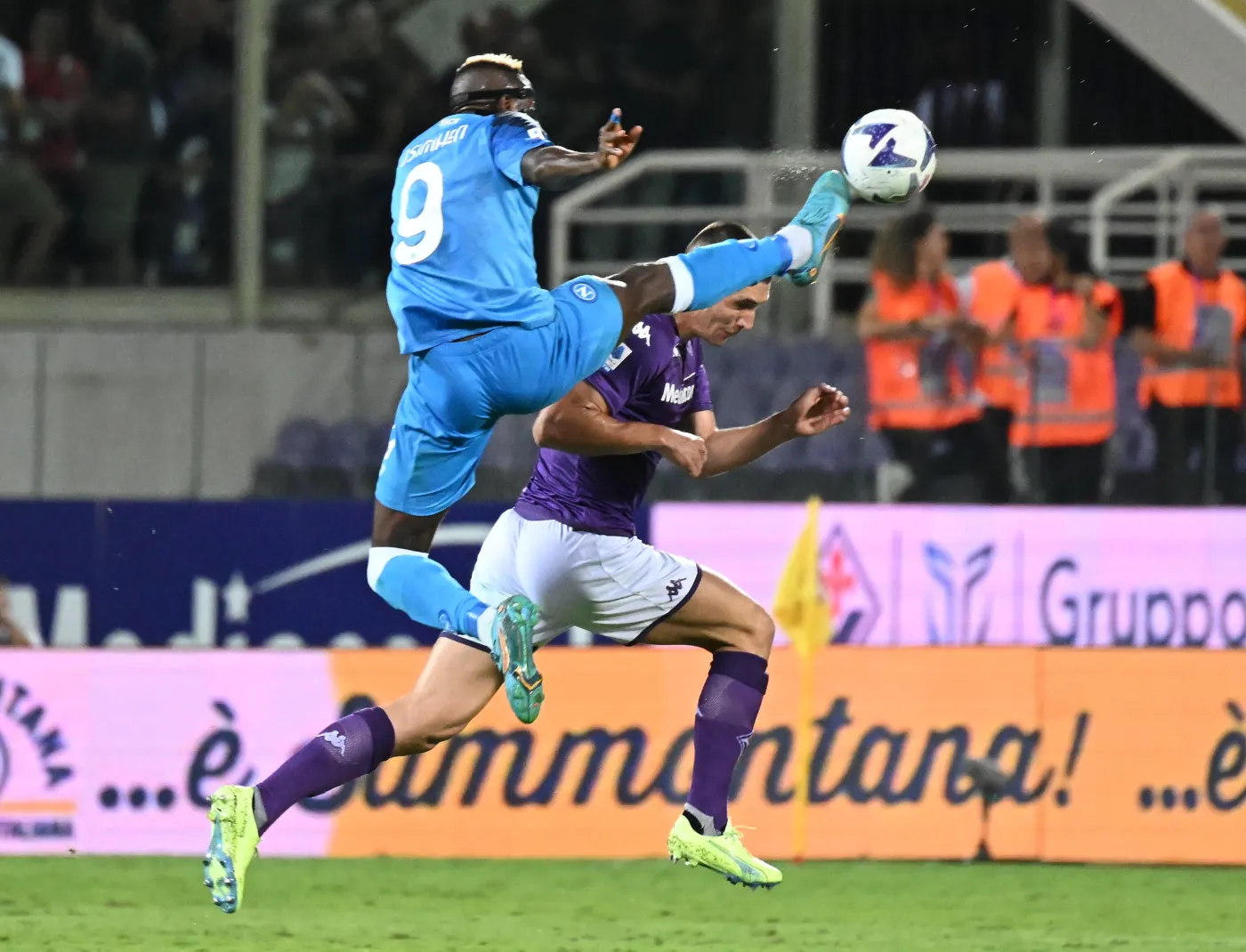 Napoli straciło pierwsze punkty w sezonie. Remis lidera we Florencji [WIDEO]