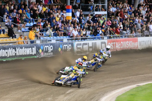 Stal kontra Włókniarz w pierwszym półfinale Ekstraligi. Co za meczycho!