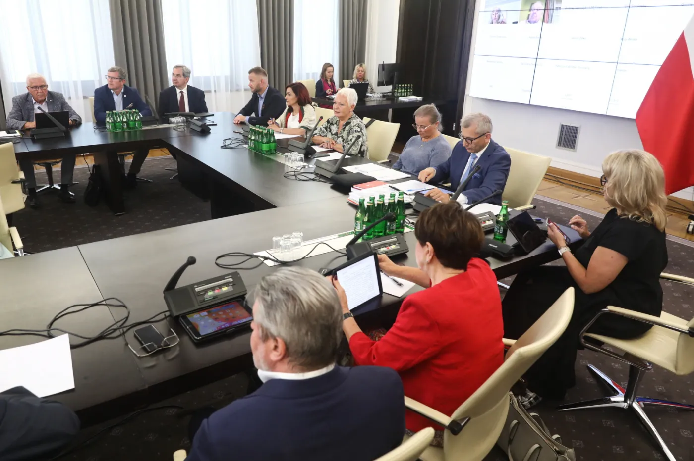 Senatorowie dyskutowali o Odrze. Przedstawicieli rządu nie było, bo poczuli się urażeni "skandalicznym" wpisem