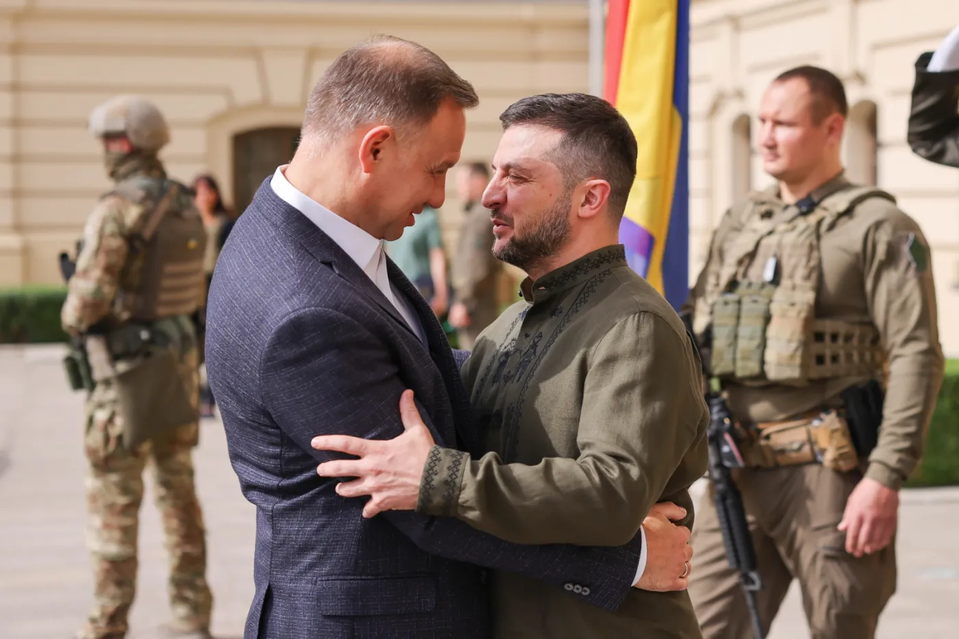 Zełenski po spotkaniu z Dudą: Nikt nie chce umierać, ale nikt też nie boi się Rosji...
