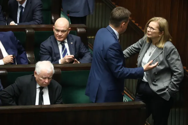 "Kaczyński się obudził"? Opozycja: Projekt PiS "pokazywał brak wiary w zwycięstwo"