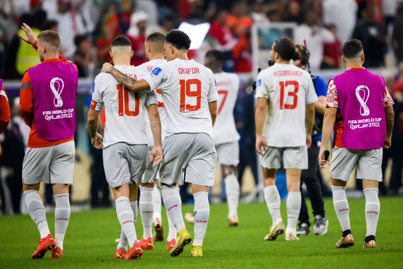 Szwajcarscy piłkarze ofiarami wirusa