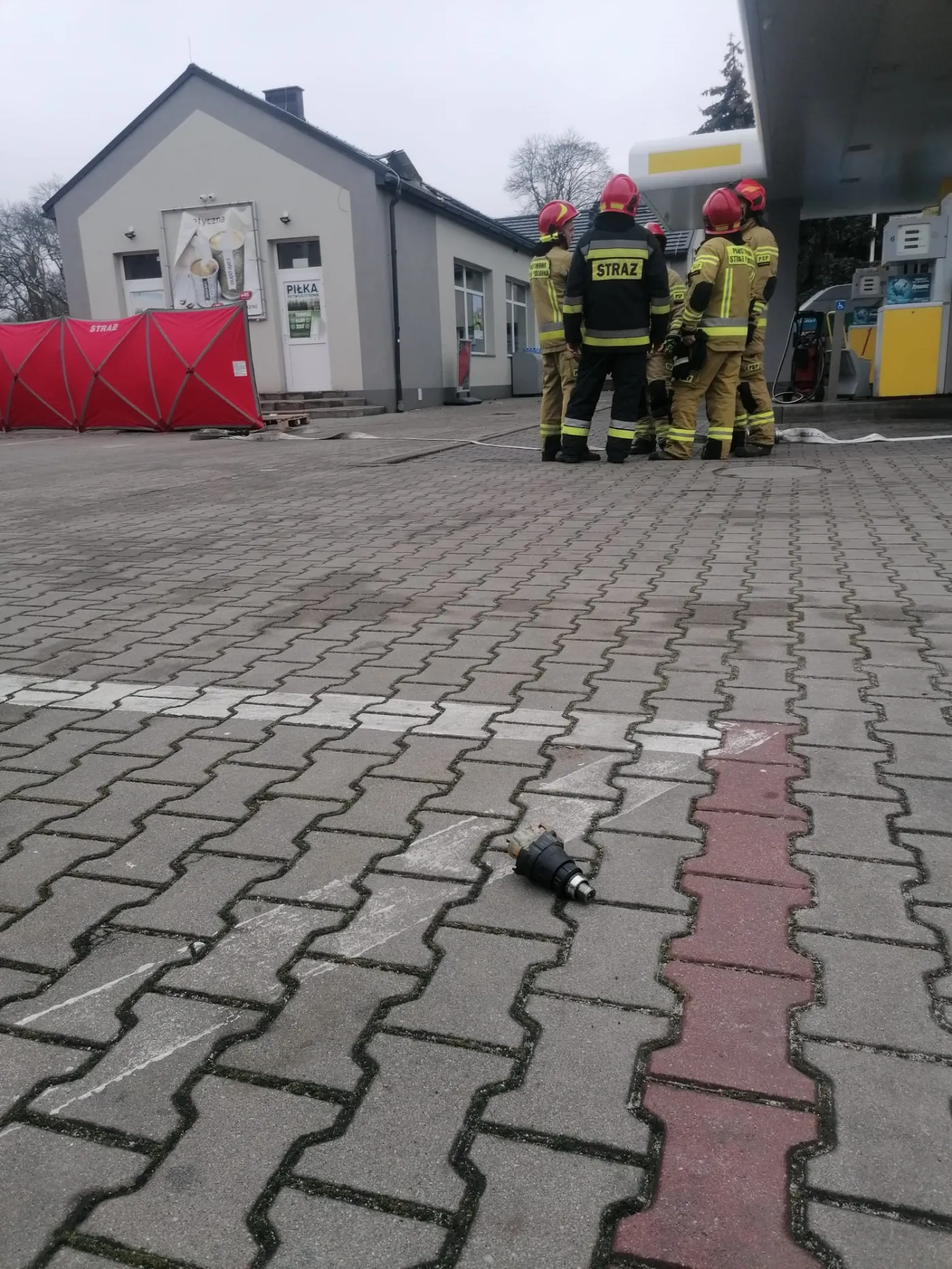 wybuch-na-stacji-paliw-w-zgorzelcu-37690646.jpg