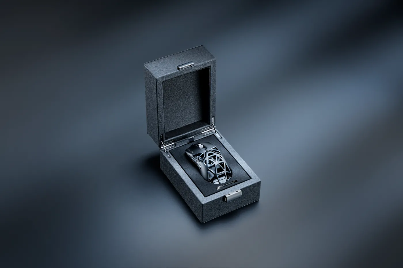 Piękna, niesamowita i piekielnie droga. Oto Razer Viper Mini Signature Edition [ZDJĘCIA]