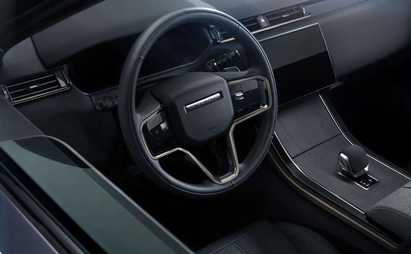 range-rover-velar-po-face-liftingu-37705500.jpg