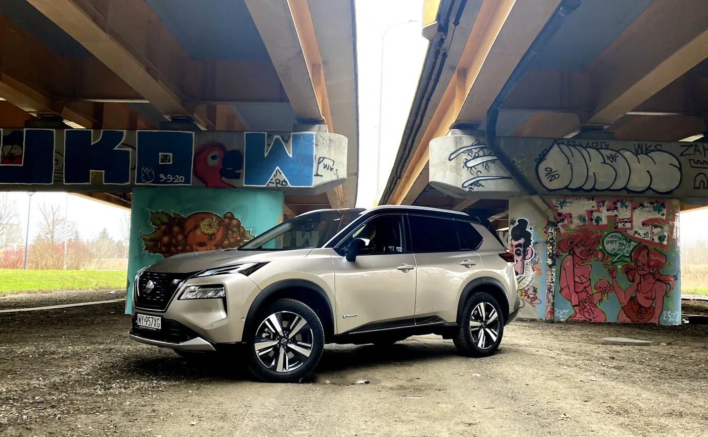 nissan-xtrail-epower-4orce-tekna-37711599.jpeg