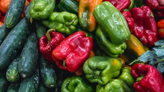 "Zagadkowy" wzrost cen owoców i warzyw w supermarketach. Rząd Hiszpanii wysuwa oskarżenia