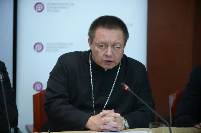 Episkopat apeluje do polityków ws. papieża. Abp Ryś użył mocnej analogii historycznej