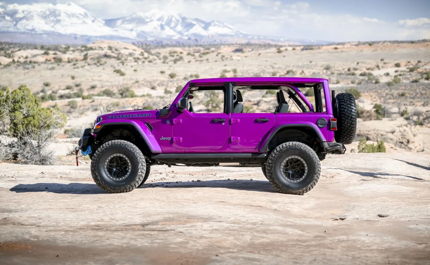 jeep-wrangler-rubicon-4xe-concept-37758283.jpeg