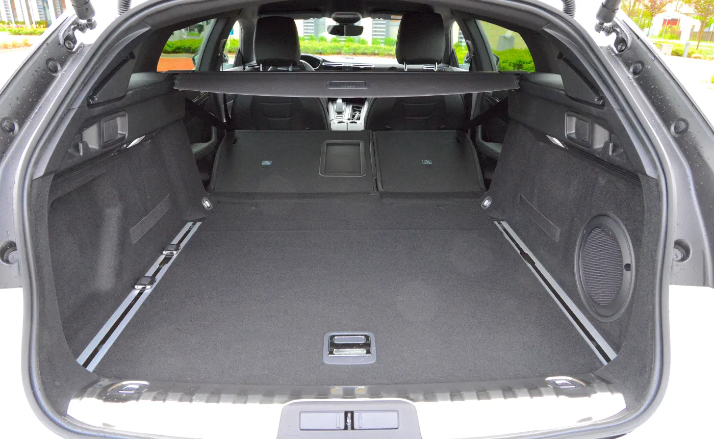peugeot-508-sw-15-bluehdi-gt-pack-37801855.jpg