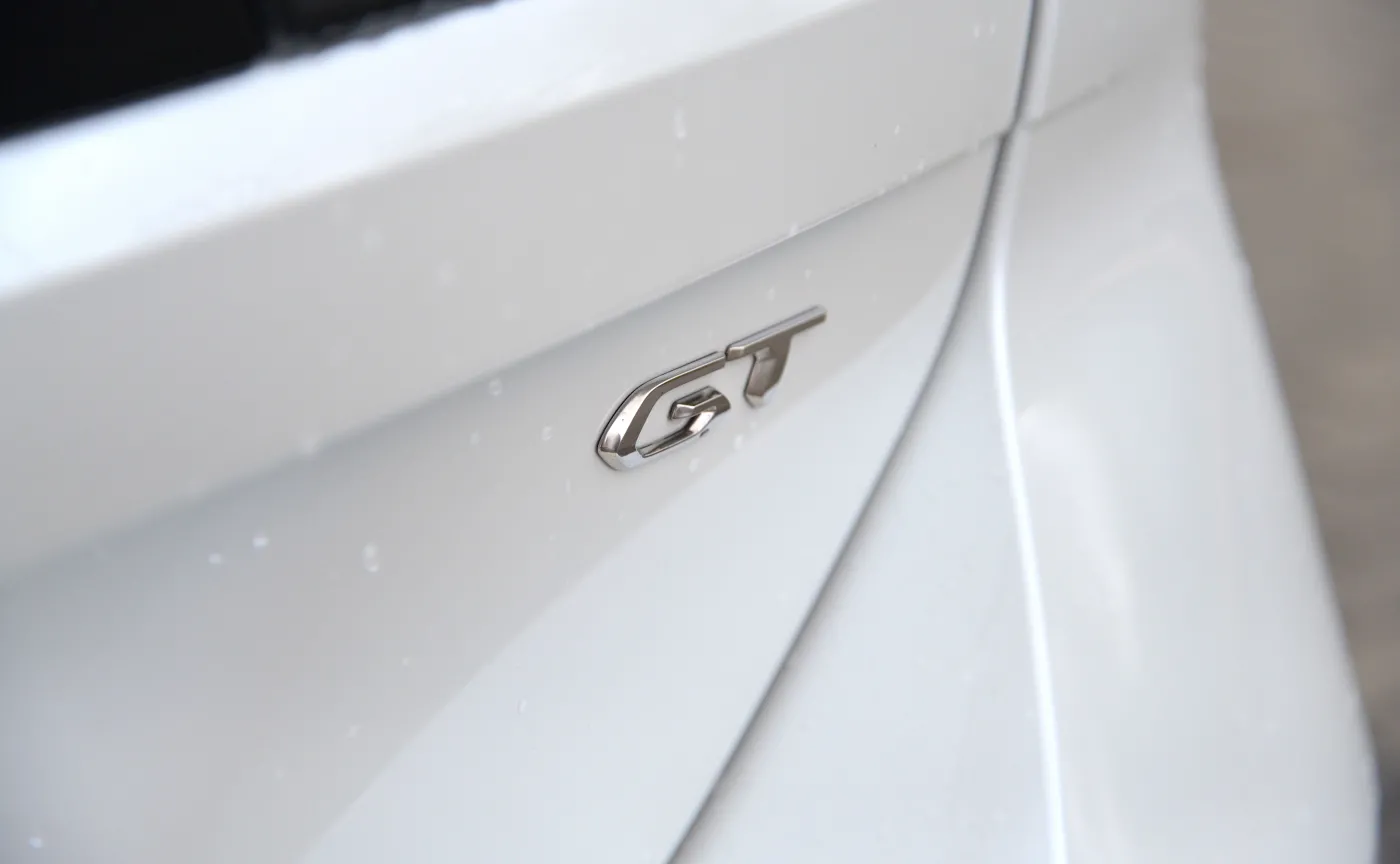 peugeot-508-sw-15-bluehdi-gt-pack-37801894.jpg