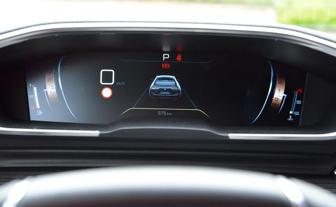 peugeot-508-sw-15-bluehdi-gt-pack-37801919.jpg
