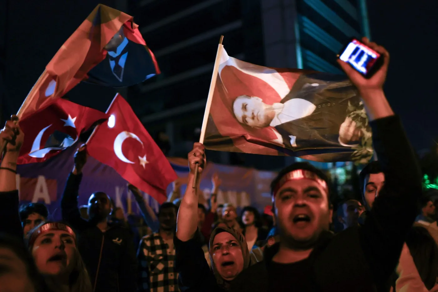 Manifestacja zwolenników opozycji