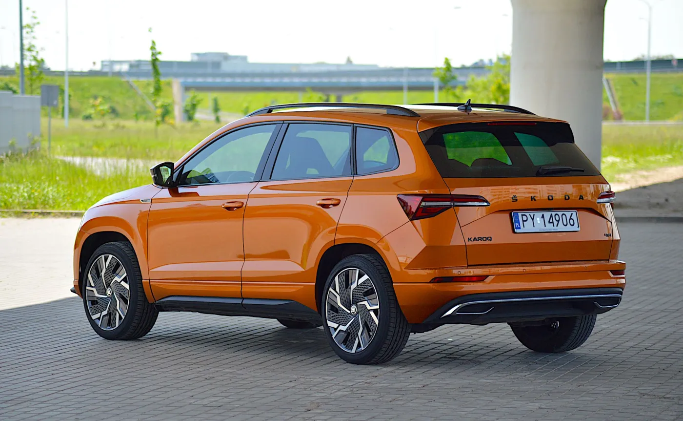 skoda-karoq-20-tsi-4x4-sportline-37816447.jpg