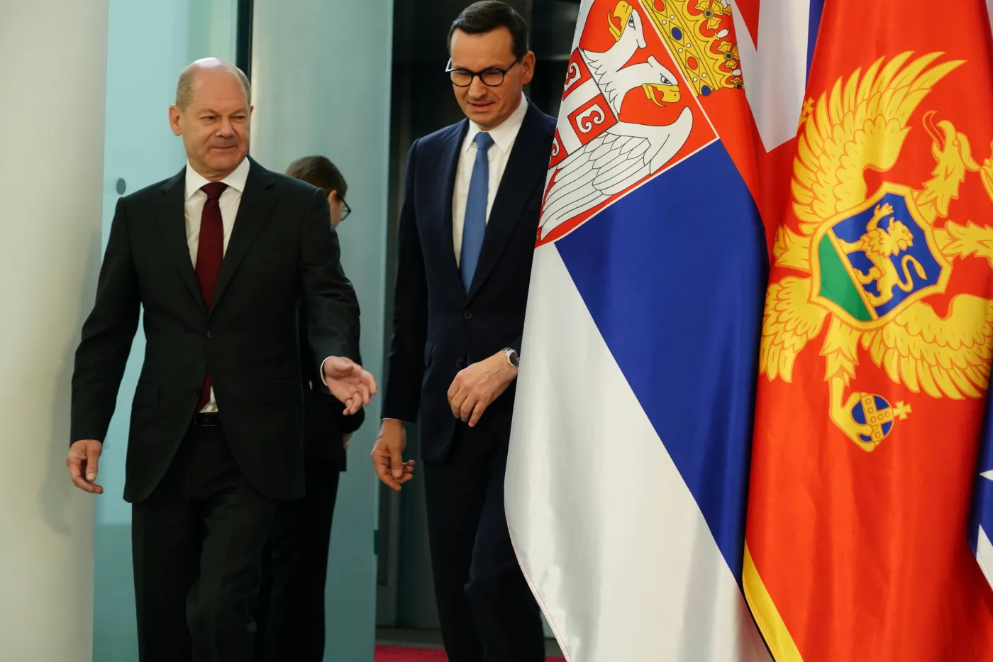 Polska wbrew wszystkiemu wciąż na fali. Ten fart jest niepojęty [FELIETON]