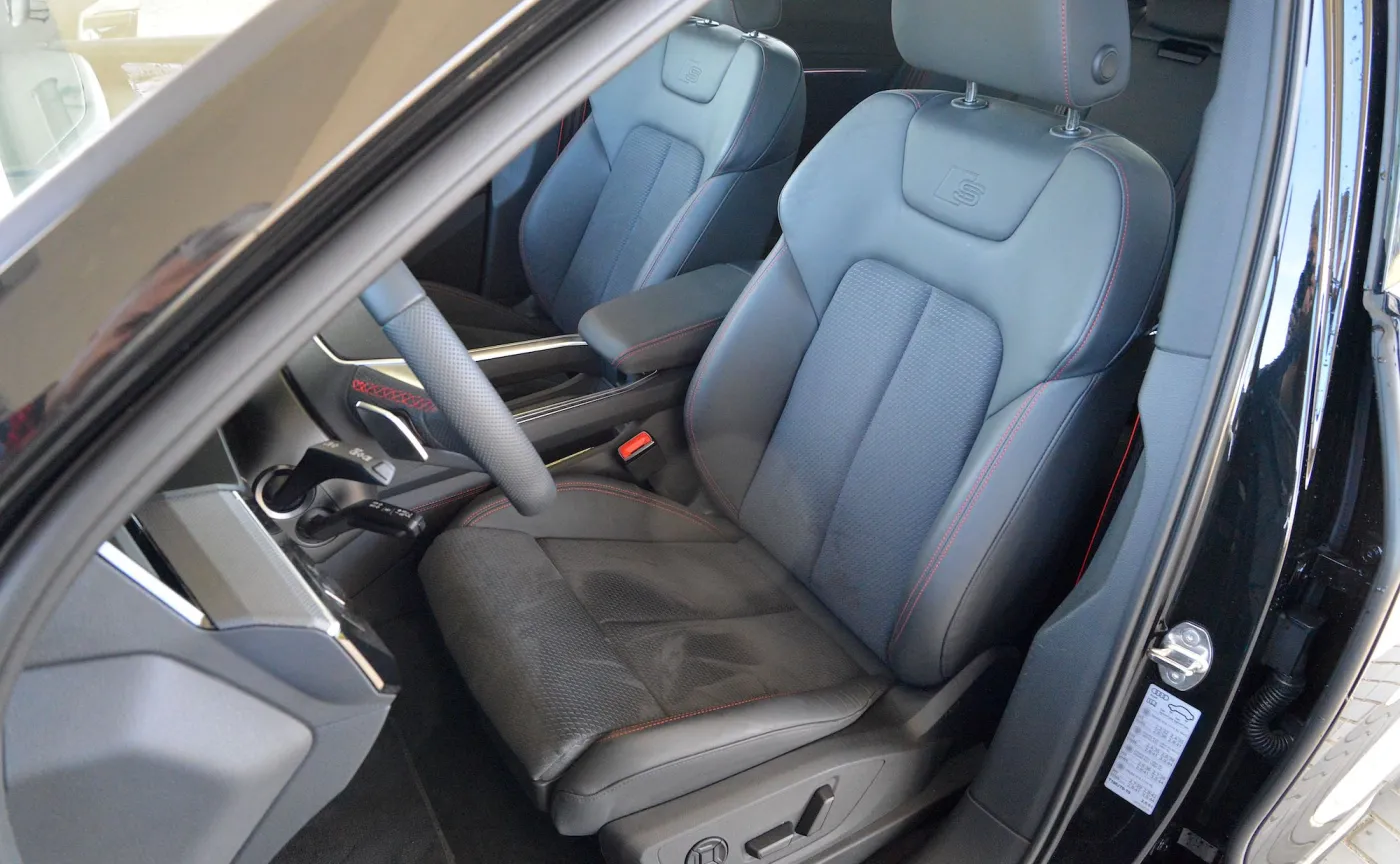 audi-q8-sportback-etron-55-quattro-37875142.jpg