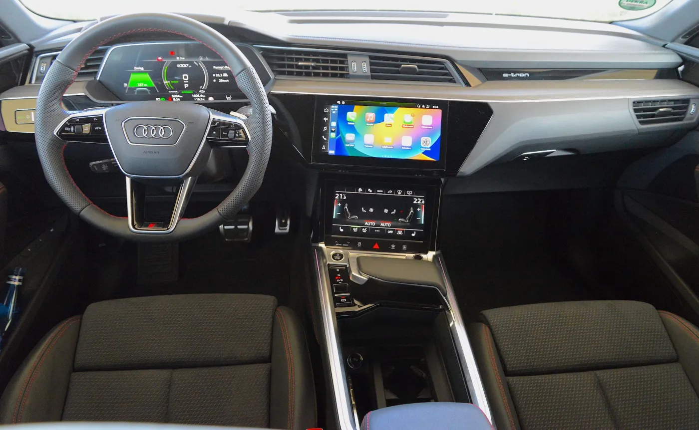 audi-q8-sportback-etron-55-quattro-37875157.jpg