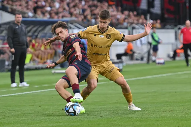 Widzew dobrze zaczął, Pogoń musiał się mocno spiąć, by odwrócić losy meczu [WIDEO]