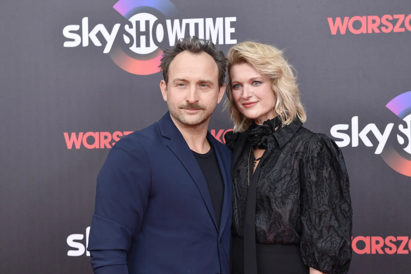 Borys Szyc wspomina początki swojego nałogu: Piliśmy sześć butelek na głowę