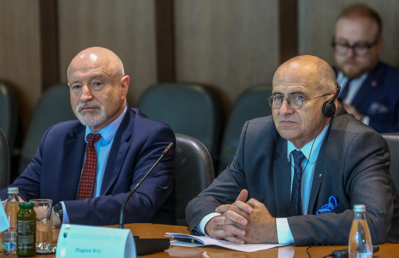 To on zastąpi Piotra Wawrzyka w MSZ. Kim jest Jarosław Lindenberg?