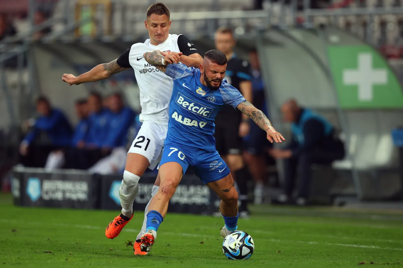 Ruch w doliczonym czasie gry uratował remis w meczu z Puszczą [WIDEO]