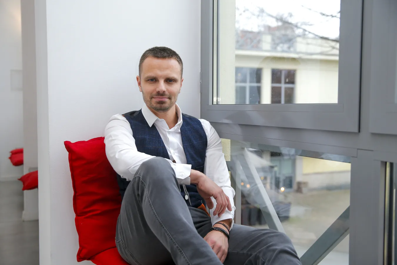 Marcin Hakiel jest znowu zakochany? Pokazał zdjęcie pięknej brunetki [FOTO]