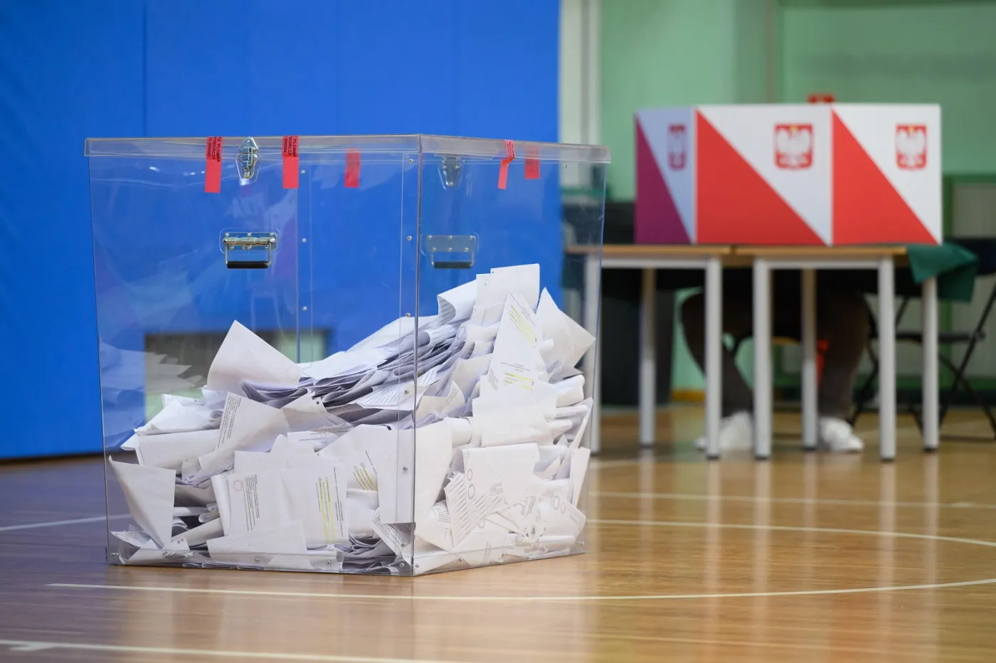 Każdy głos się liczy. Gdyby nie ten miniaturowy komitet, PiS mógł mieć większość