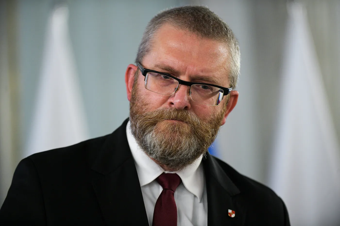 Gorąco na sali sejmowej. Grzegorz Braun złożył wniosek o odrzucenie projektu ws. in vitro