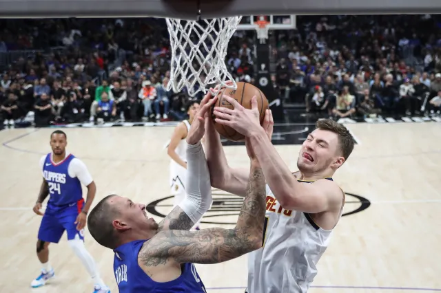 Nuggets poradzili sobie bez Nikoli Jokica. Triple-double Joela Embiida