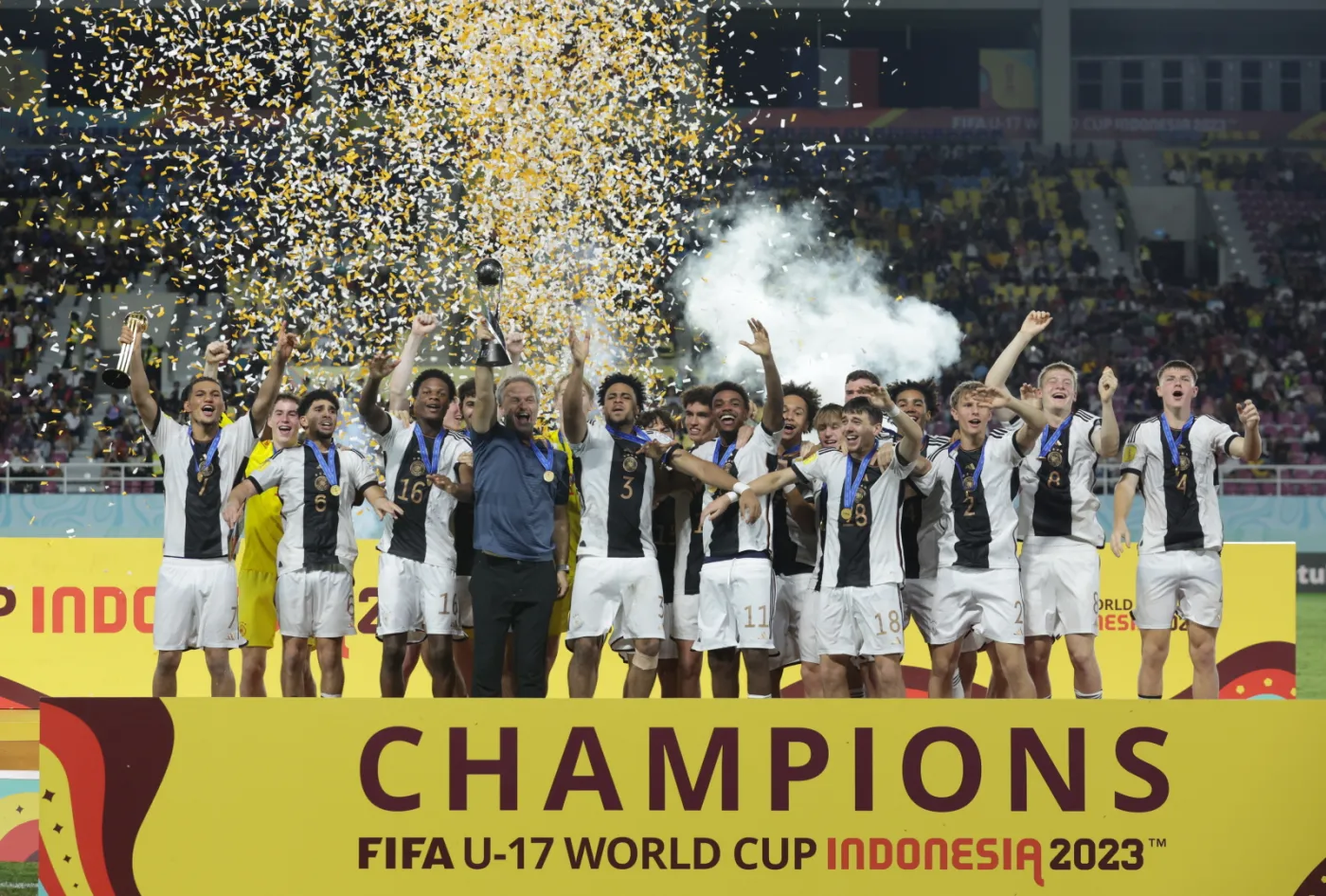 Piłkarskie MŚ do lat 17. Niemcy w finale pokonali Francuzów