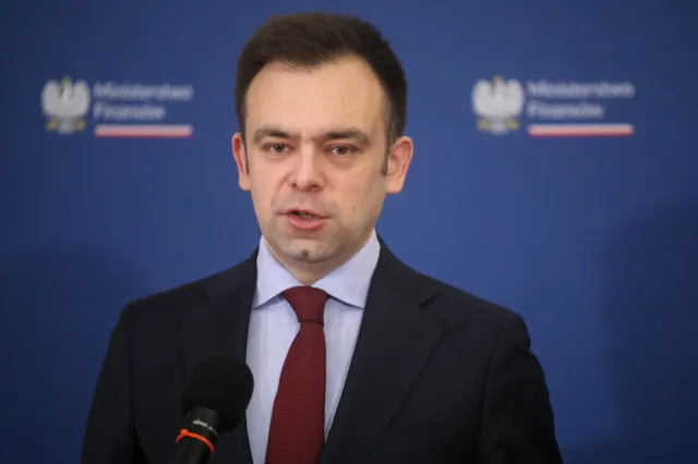 Krajowy System e-Faktur.  Domański: Wykryliśmy problemy