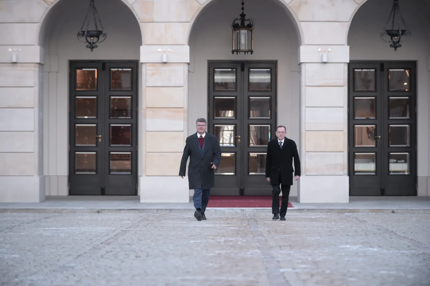 Ekspert: Pałac Prezydencki nie jest eksterytorialnym miejscem. Policja ma prawo tam wejść