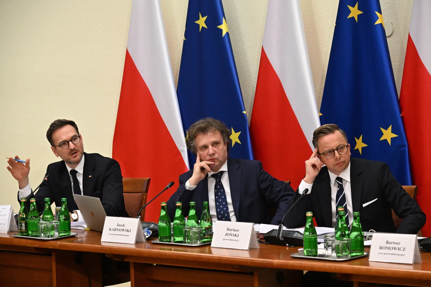 Po trupach do celu. Joński: Kaczyński gotów był zastraszać nawet Gowina, aby przepchnąć wybory