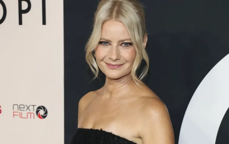 Małgorzata Kożuchowska zachwyca w modnej stylizacji. Na tych zdjęciach wygląda jak nastolatka [FOTO]