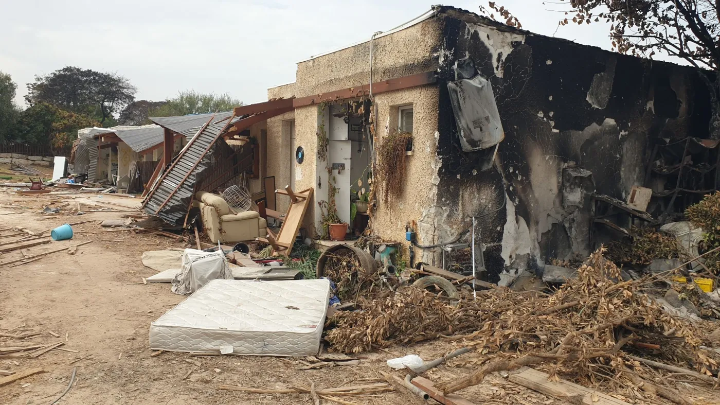 "Trupie wycieczki" śladami zbrodni Hamasu. Kibuce odmawiają wstępu turystom