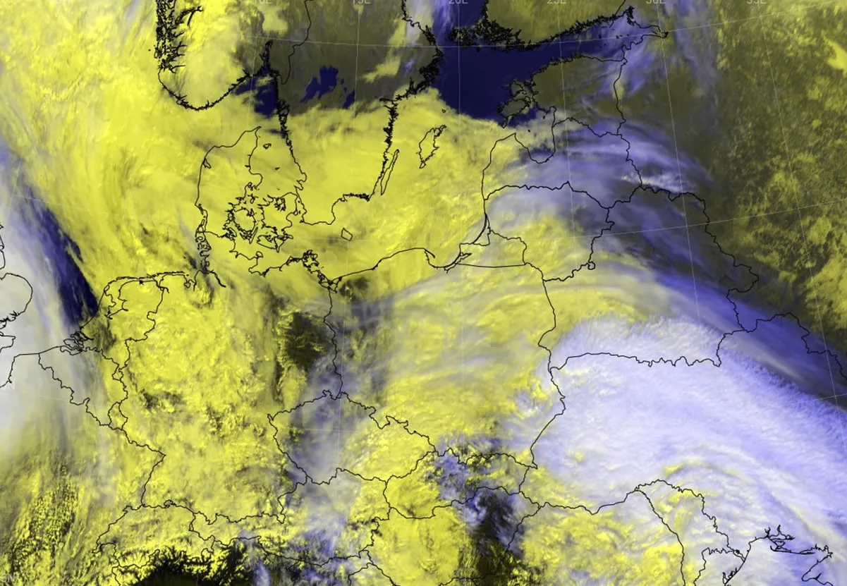 Armagedon w pogodzie. Ostrzegają przed burzami i ulewami