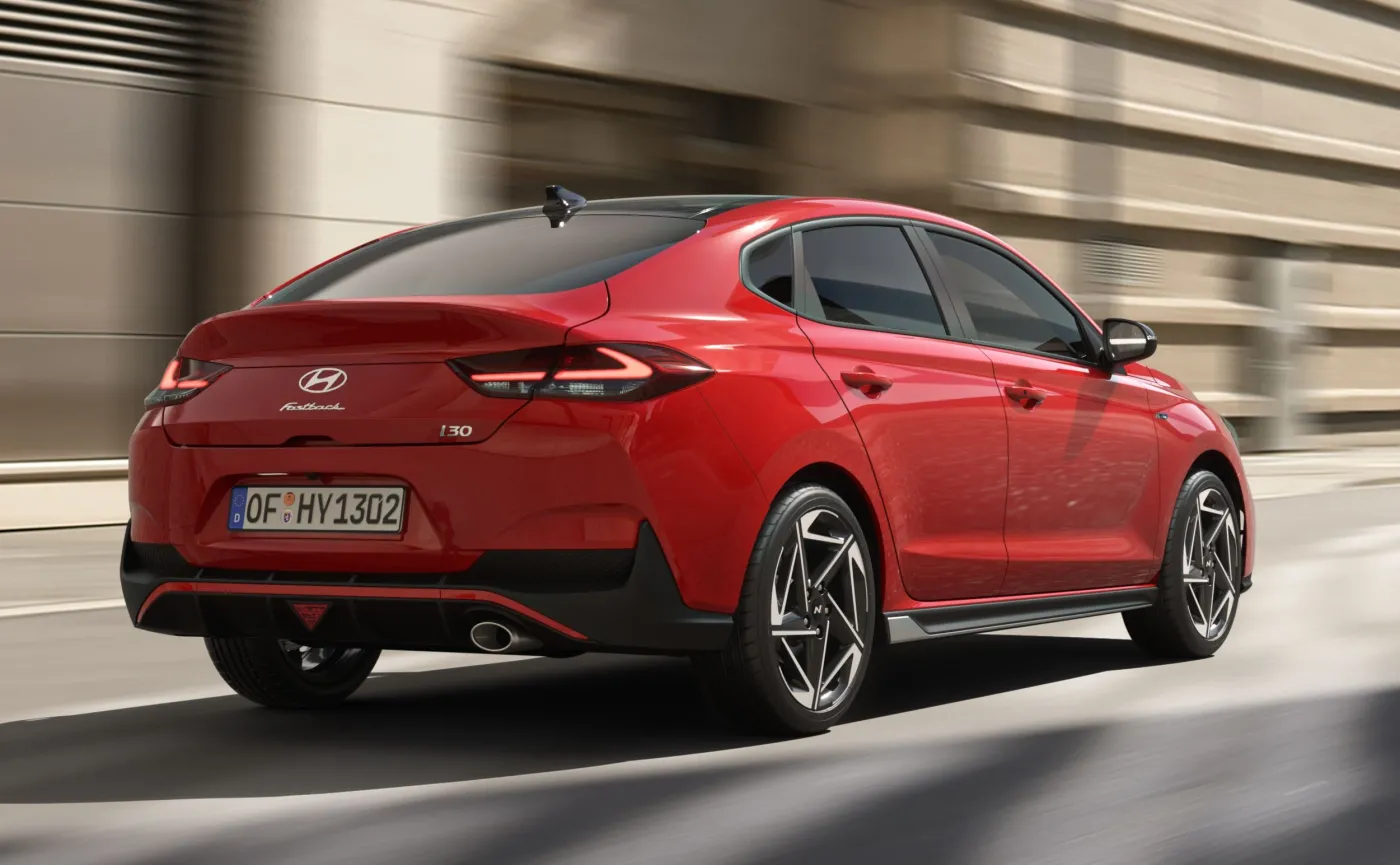nowy-hyundai-i30-fastback-n-line-38145490.jpg