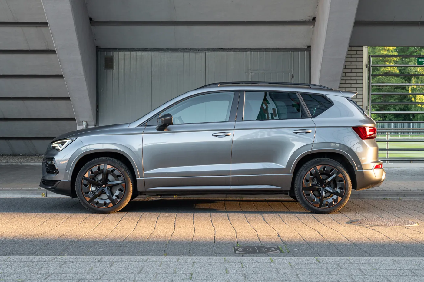 cupra-ateca-20-tsi-190-km-4drive-38191792.jpg