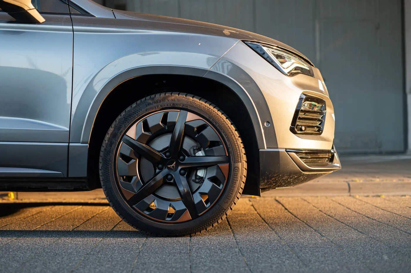 cupra-ateca-20-tsi-190-km-4drive-38191813.jpg