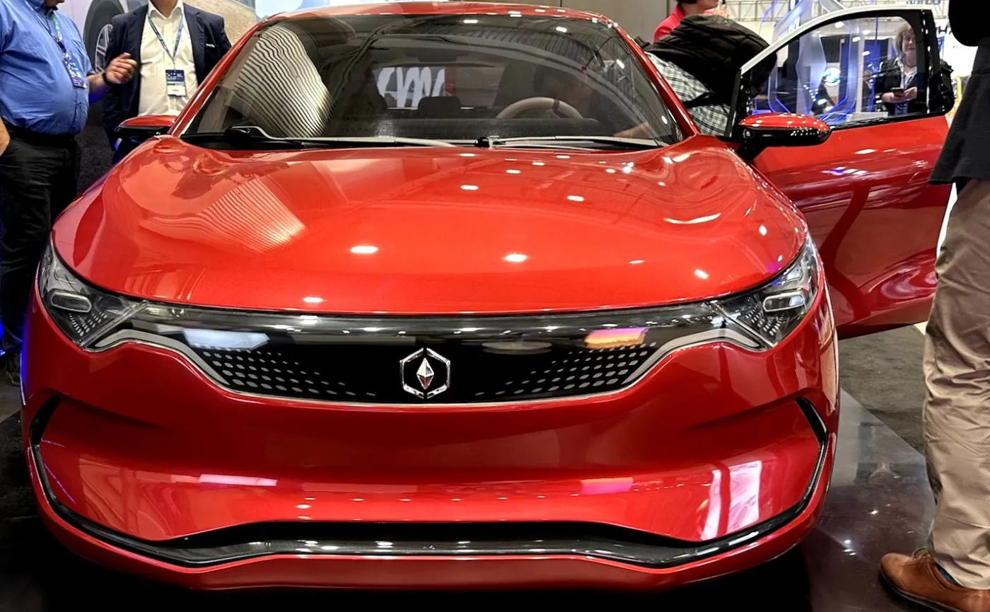 Izera wygrała wielki przetarg! Oto zwrot akcji ws. fabryki i polskiego auta