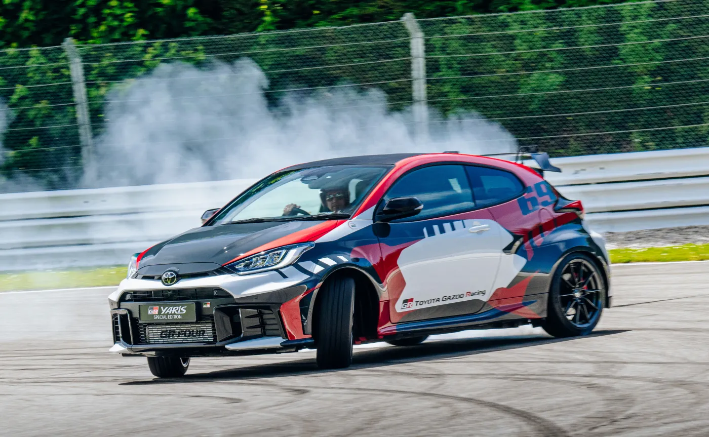 toyota-gr-yaris-rovanper-edition-38281282.jpg